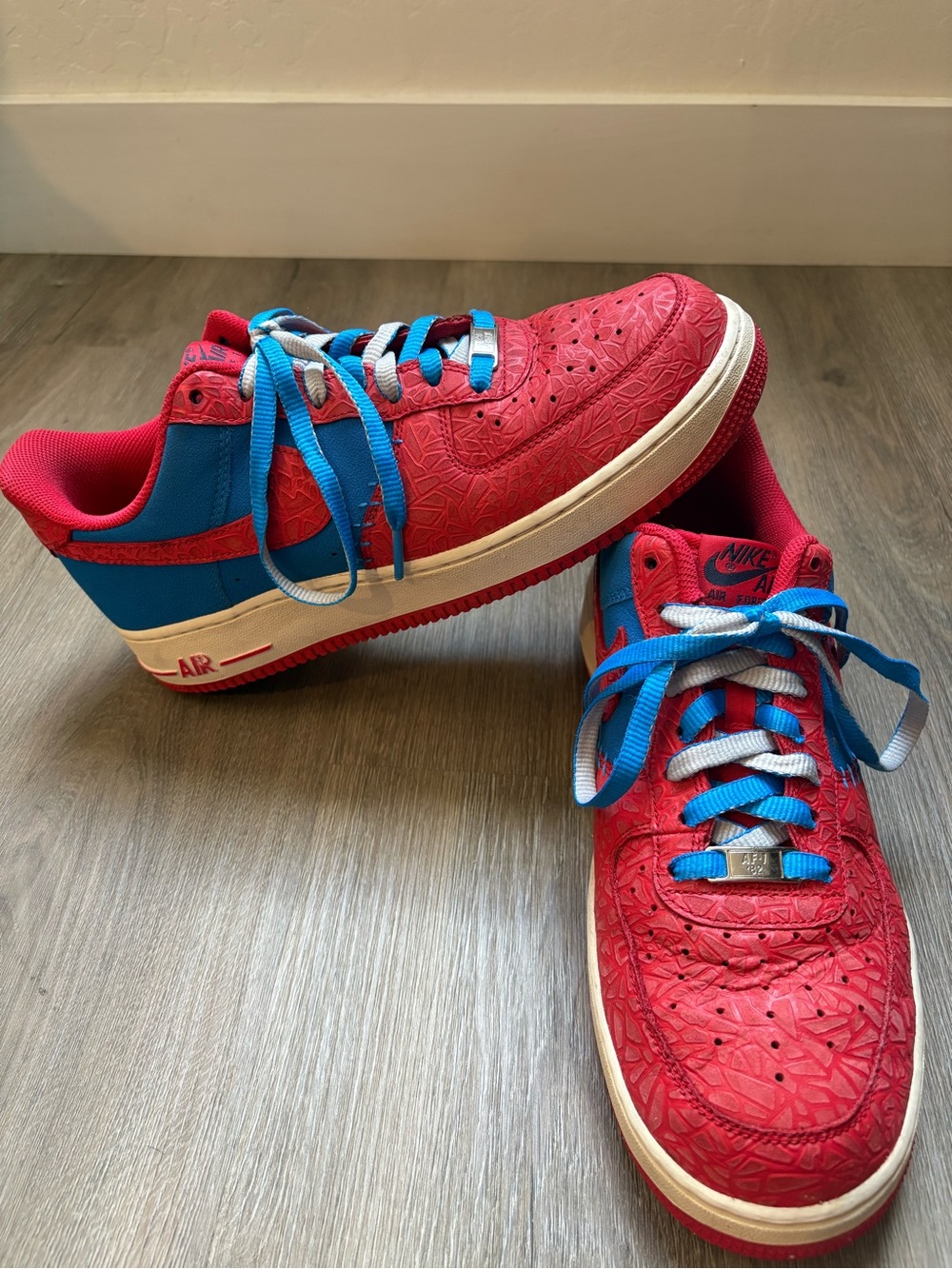 Nike Red & Blue Low-Top Sneakers with White Midsole